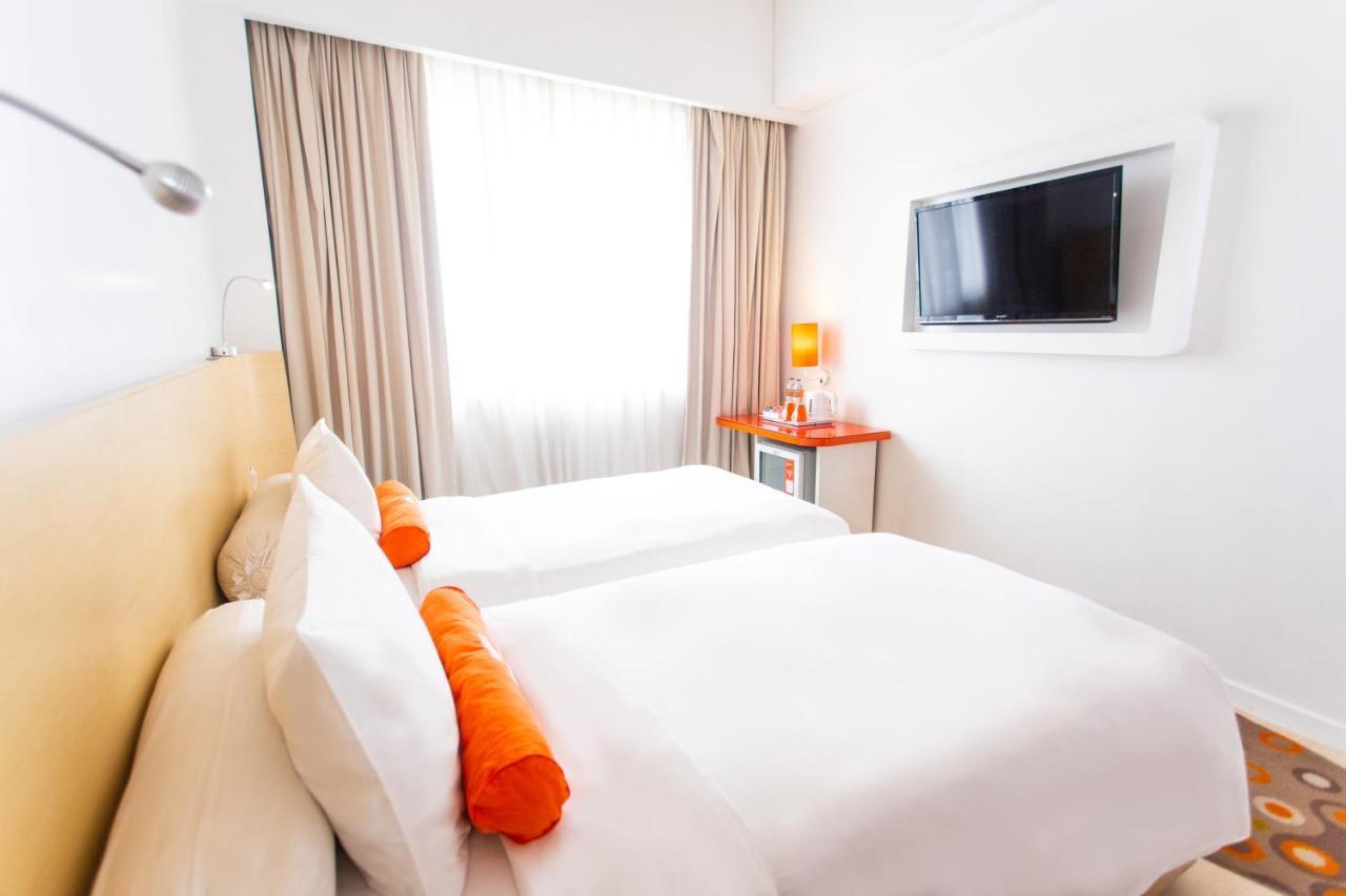 Harris Hotel Pontianak Ngoại thất bức ảnh
